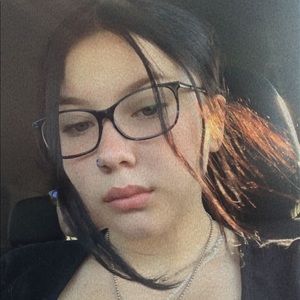 Meet your Posher, Khylie